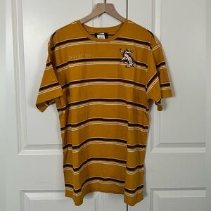 BoxLunch Harry Potter Hufflepuff Embroidered Jersey Tee XL NWT